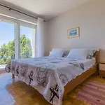 One-bedroom In 48 * تْسْغيكفانِتْسا