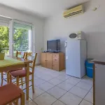 شقة One-bedroom In 48 *