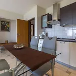 شقة One-bedroom In 48 *