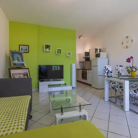 One-bedroom In 48