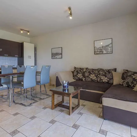 Apartment One-bedroom In 48