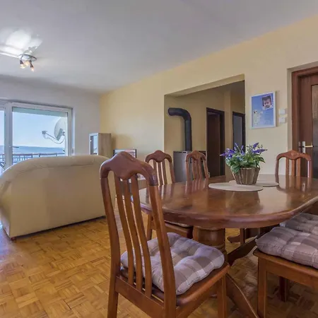 Apartment One-bedroom In 48 Crikvenica