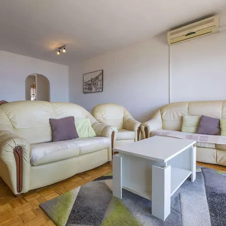 One-bedroom In 48 Apartment Crikvenica