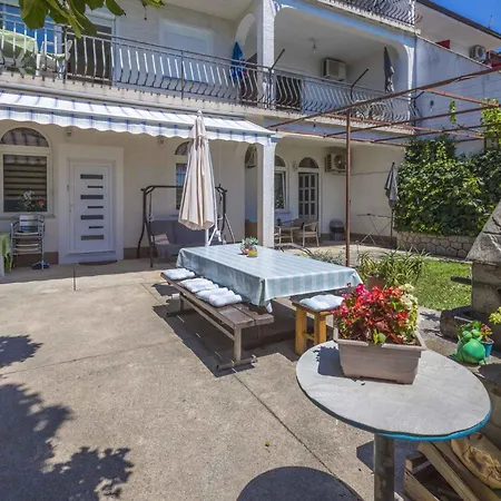 Apartment One-bedroom In 48 Crikvenica