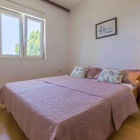 One-bedroom In 48 Appartement